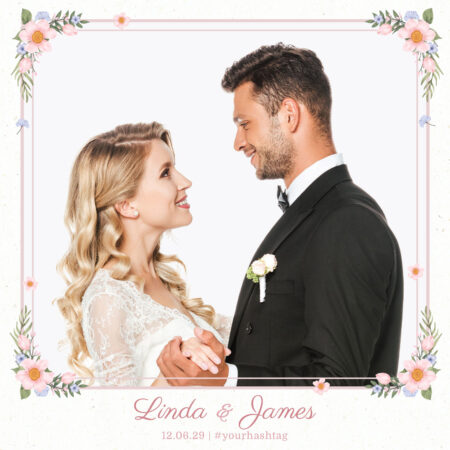 Modèle de cabine photo floral pour mariage chrétien