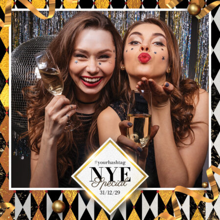 Modèle de Photobooth Nouvel An à Motif Carreaux Dorés